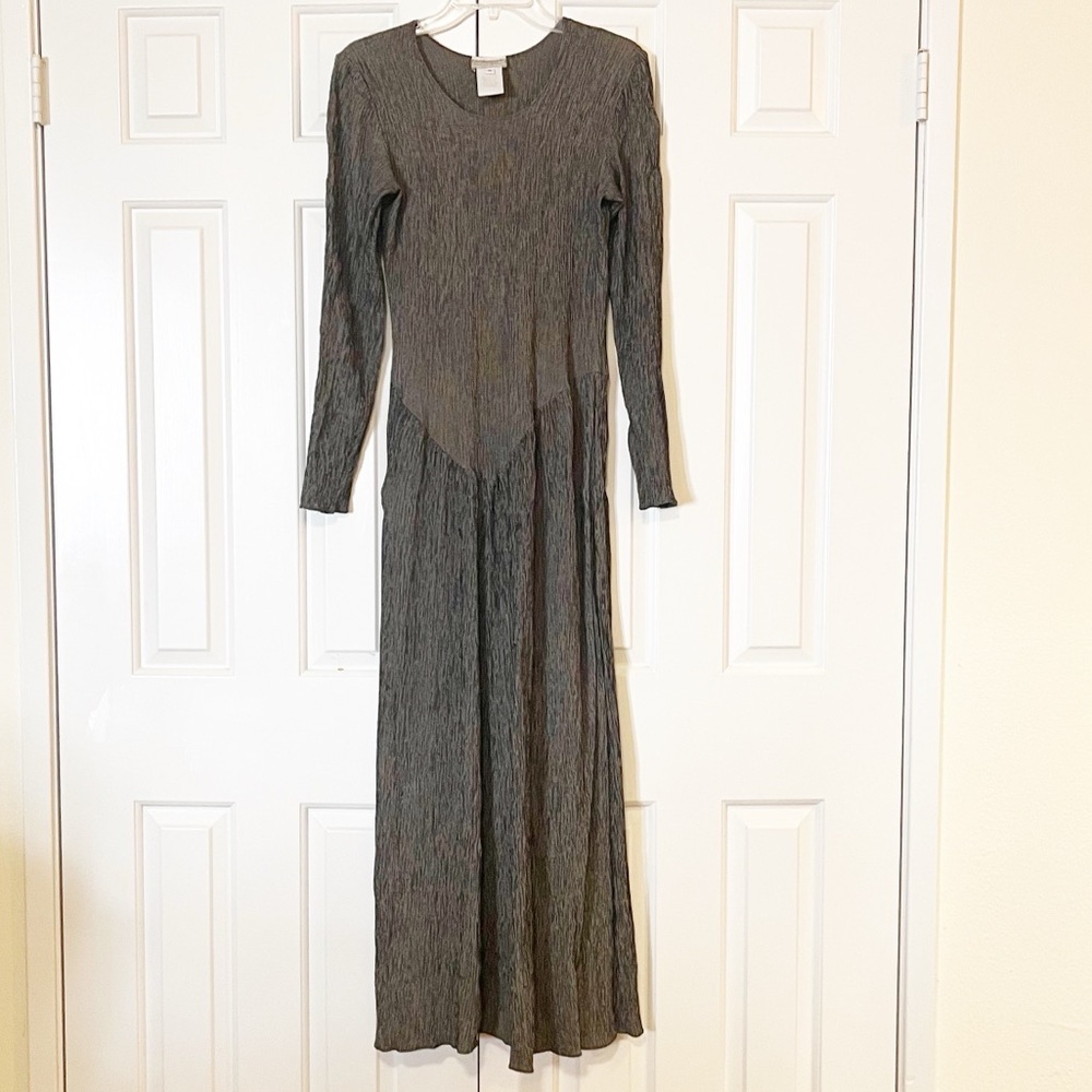 Coldwater Creek Elegant Gray Drop Waist Long Sleeve Maxi Dress. Size Medium